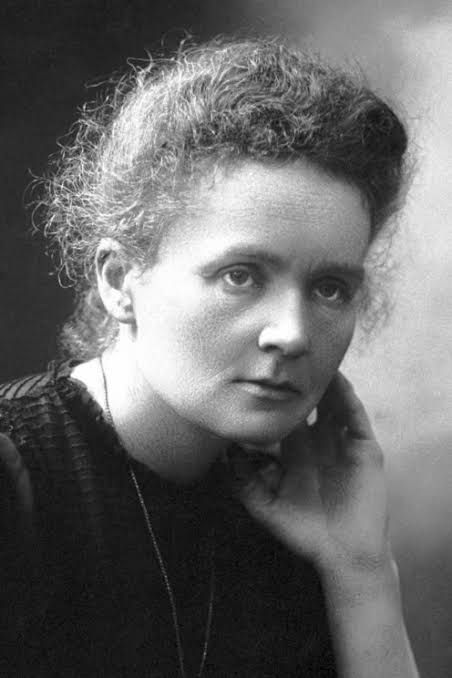 มารี คูรี (Marie Curie)
